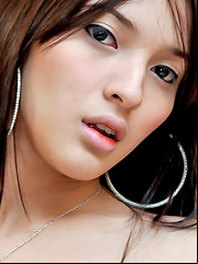 Dont miss this tall Thai tranny jerking